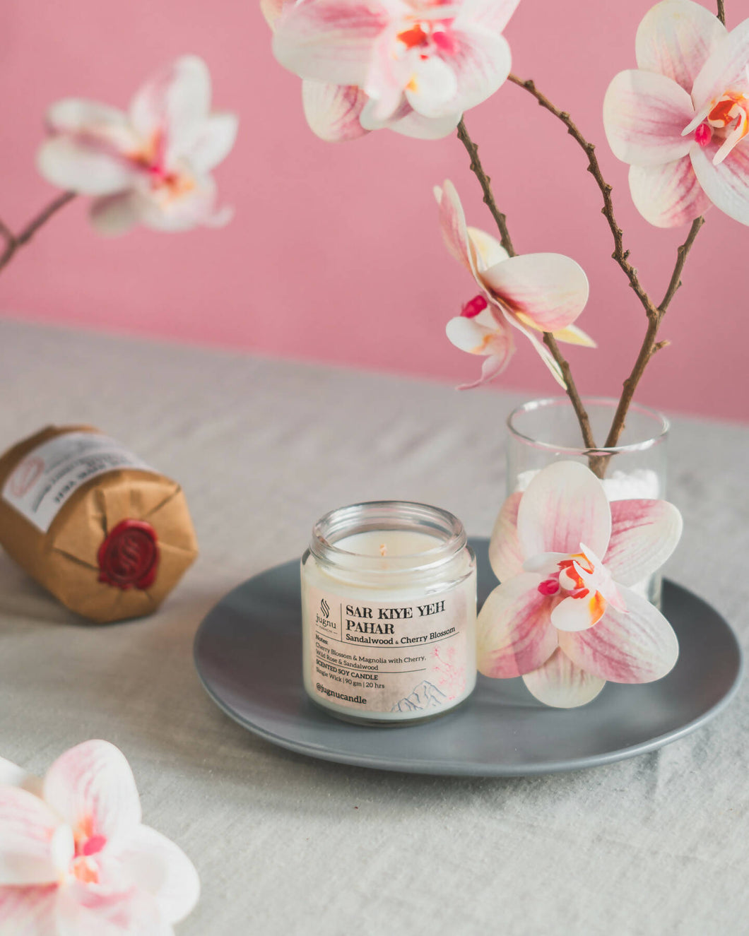 Sar Kiye Yeh Pahar - Hand-poured Scented Soy Candle