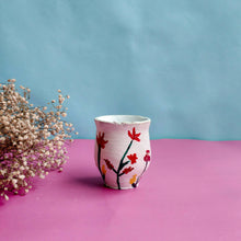 Load image into Gallery viewer, Floral Style Ceramic Cup
