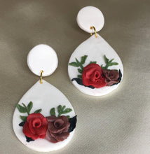 Load image into Gallery viewer, Rose Garden | Earrings
