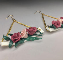 Load image into Gallery viewer, Rose Garden | Earrings
