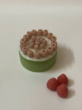 Load image into Gallery viewer, Raspberry Cake Candle-Customizable
