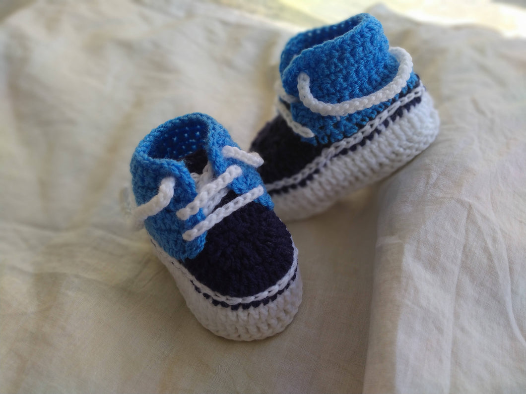 Crochet Baby Booties (Jogger Style)