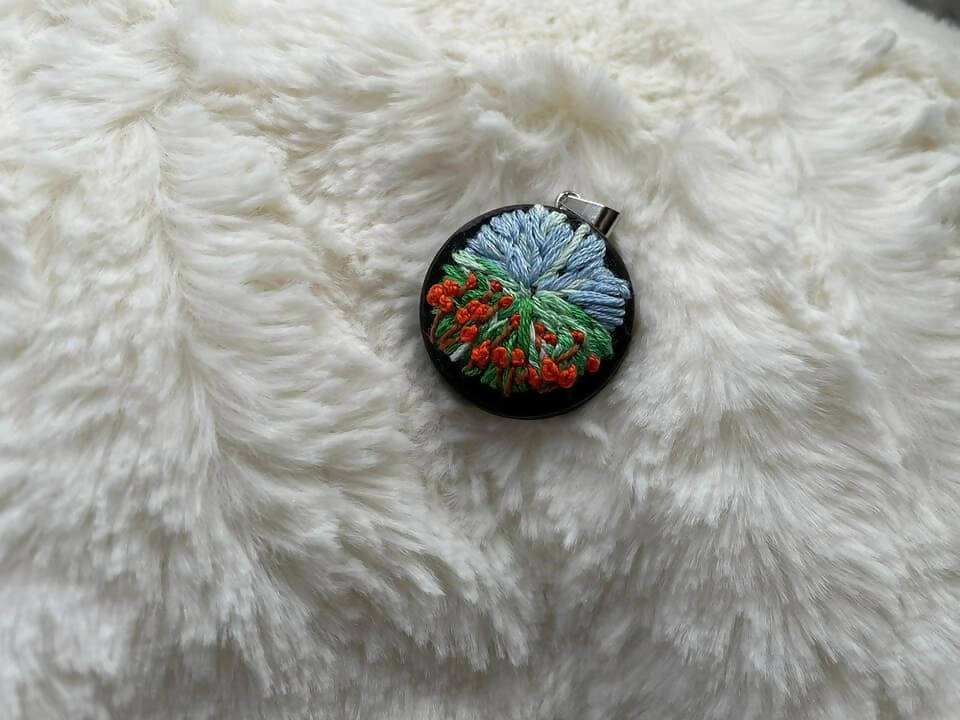 Embroidered Pendant (Lazy meadow)